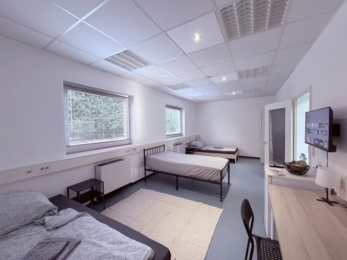 Zimmer mit zwei Einzelbetten